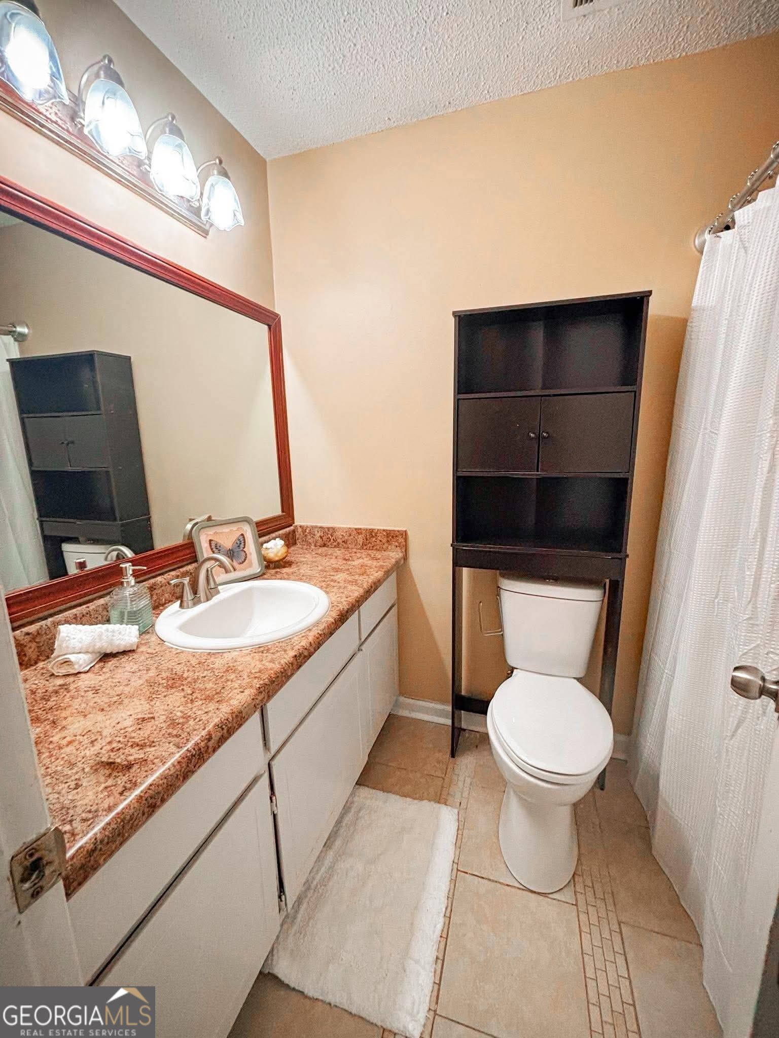7080 Barcelona Boulevard Property Photo 10