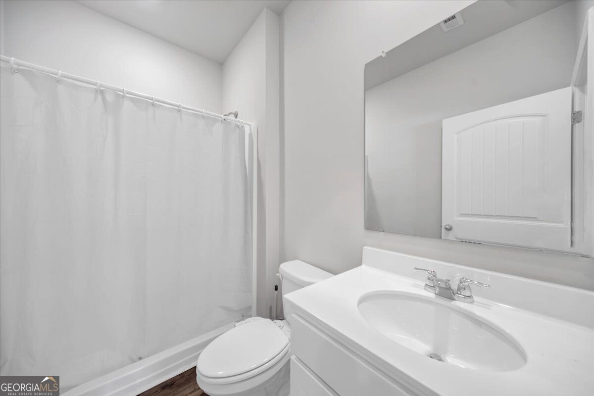 167 Fernbrook Trail Property Photo 11