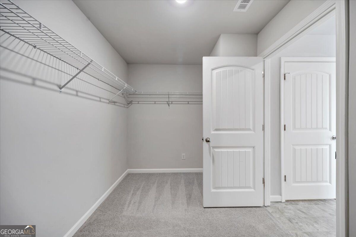 167 Fernbrook Trail Property Photo 29