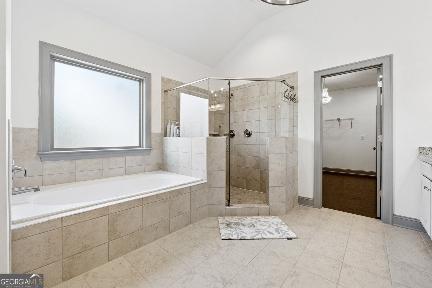 4530 Point Rock Drive Property Photo 14