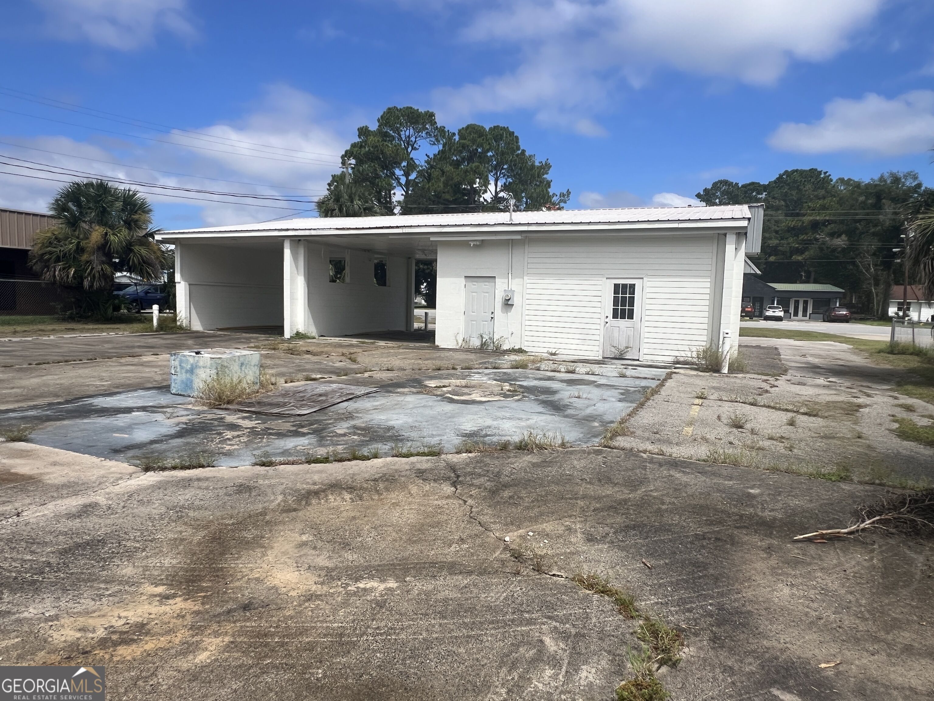1905 Osborne Road Property Photo 9