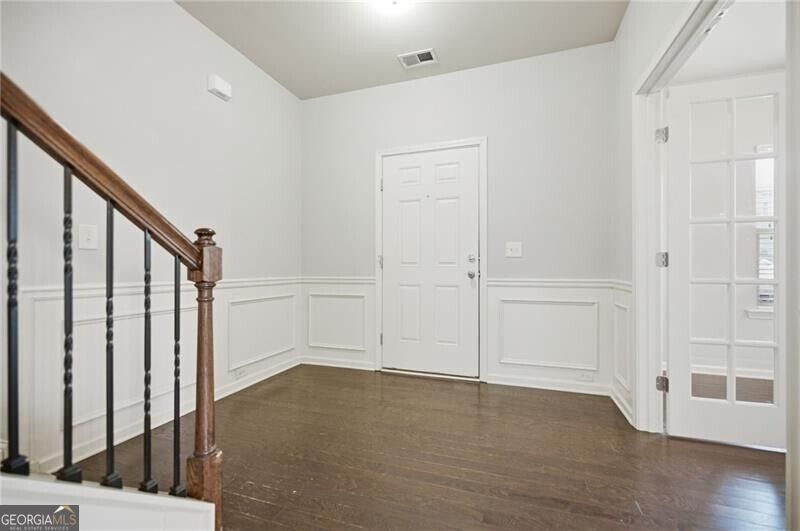 603 Stonehurst Lane Property Photo 4