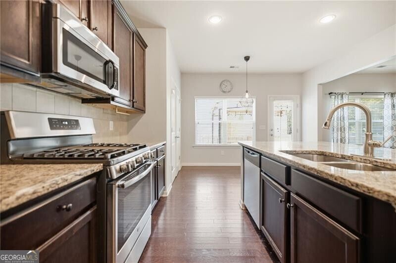 603 Stonehurst Lane Property Photo 18