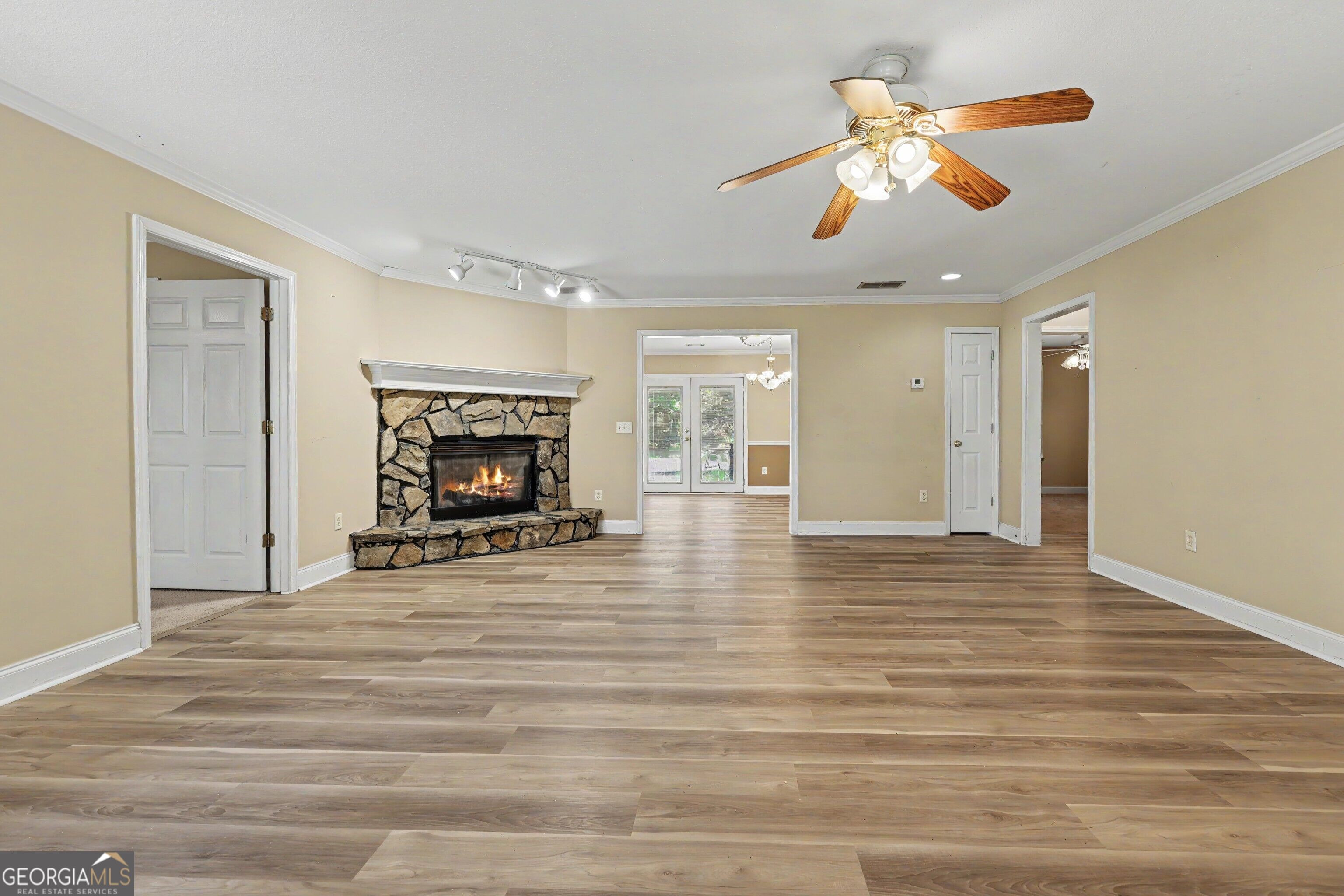 129 Buckeye Point Property Photo 8