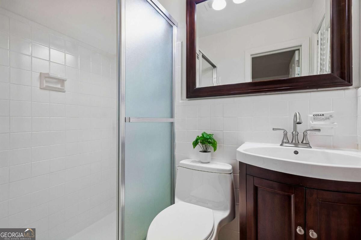4341 Peachtree Dunwoody Road Ne Property Photo 14