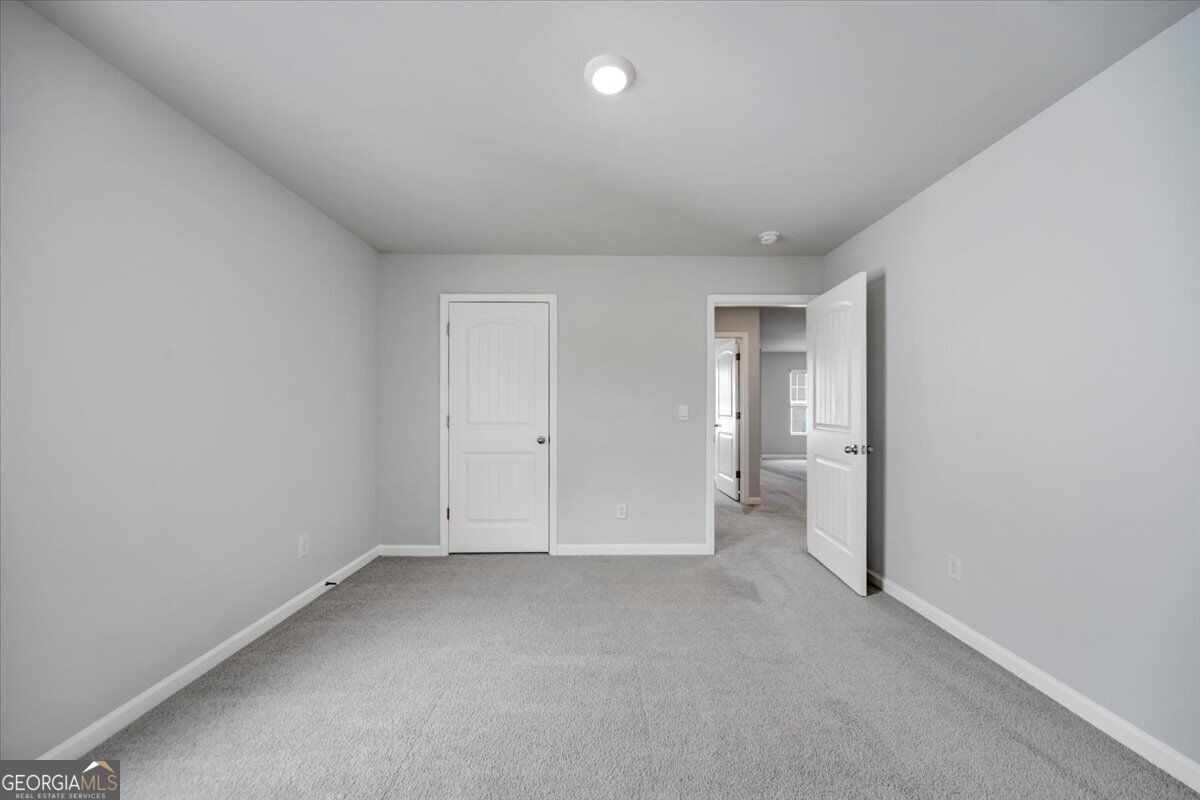 167 Fernbrook Trail Property Photo 31