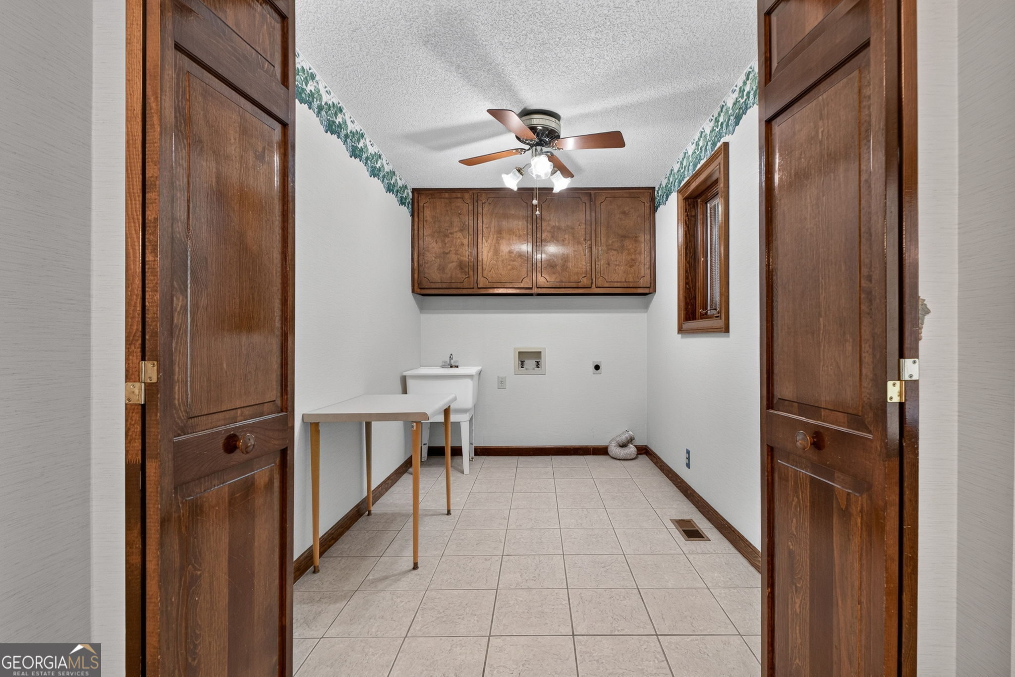 111 North Bethany Road Property Photo 16