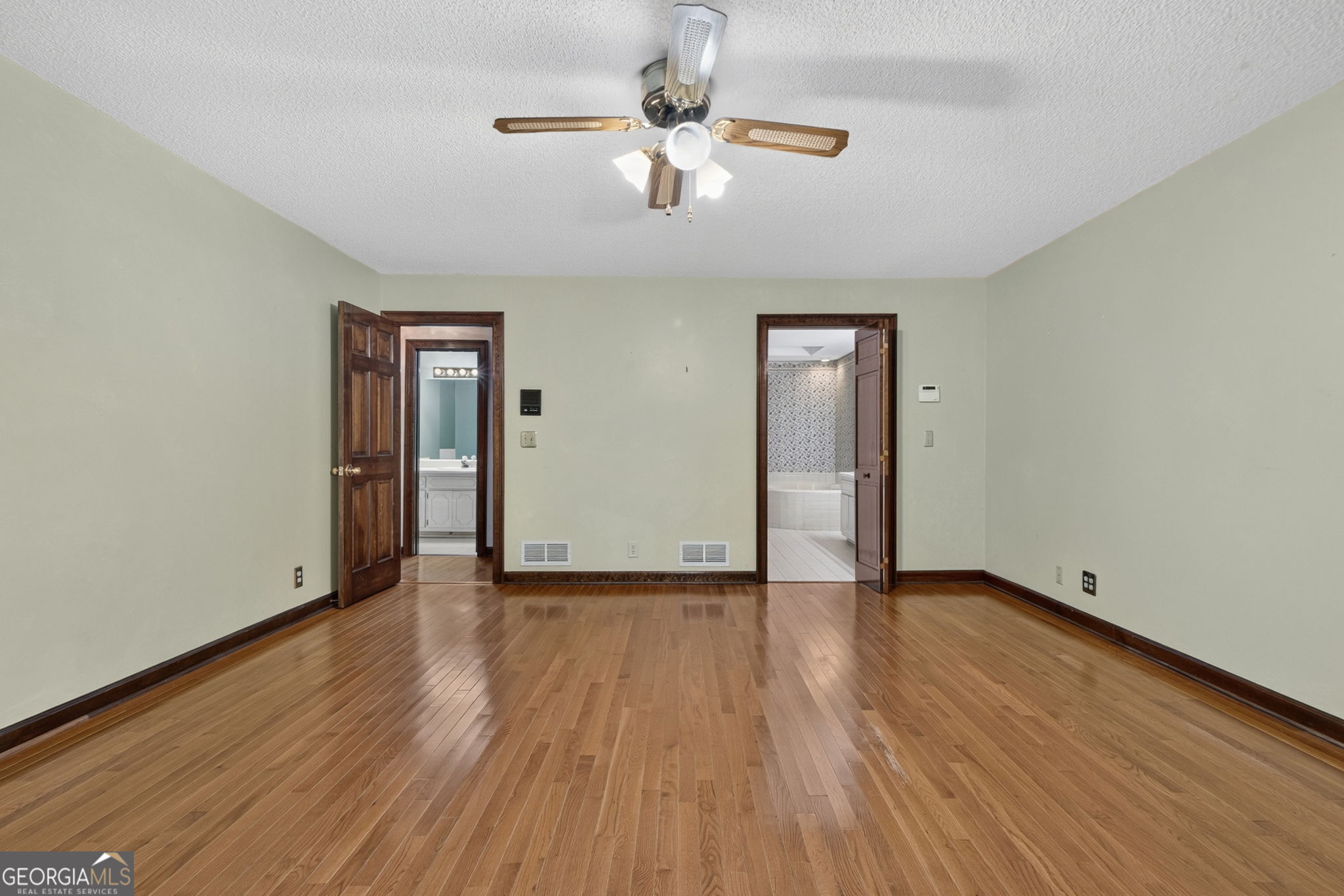 111 North Bethany Road Property Photo 23