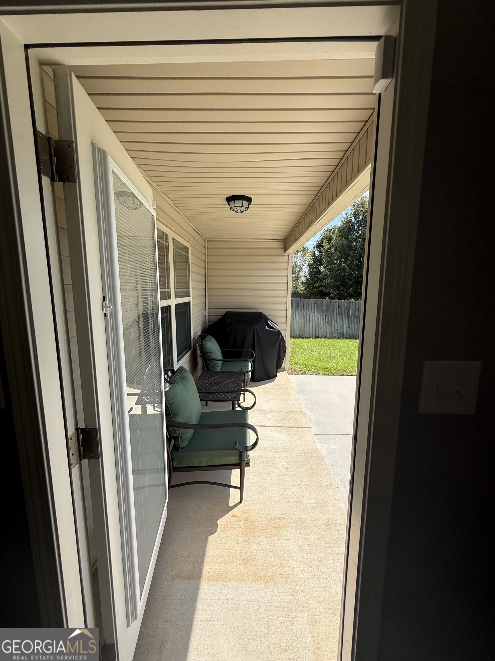 117 Milford Circle Property Photo 18
