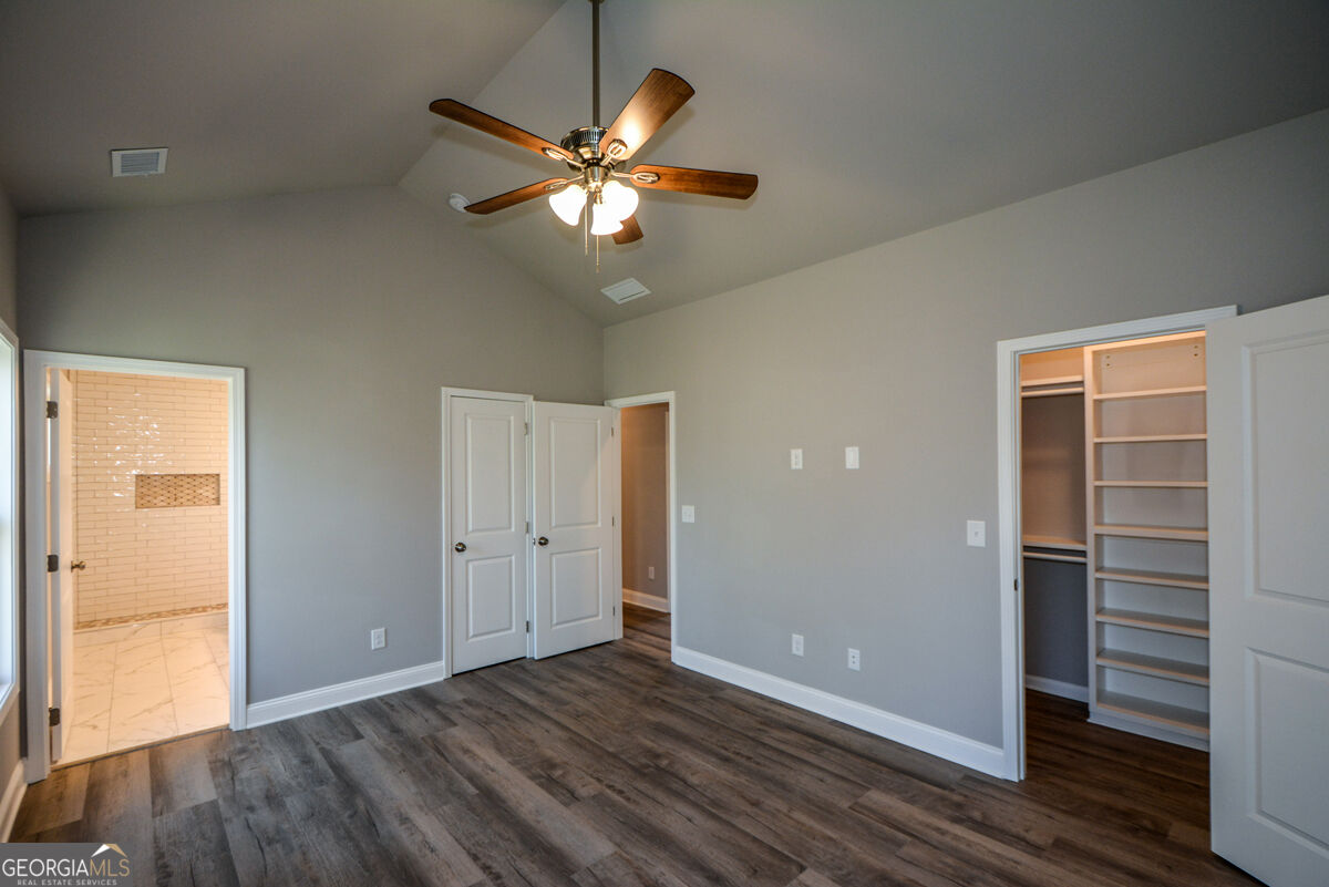 1816 Jessica Way Property Photo 19