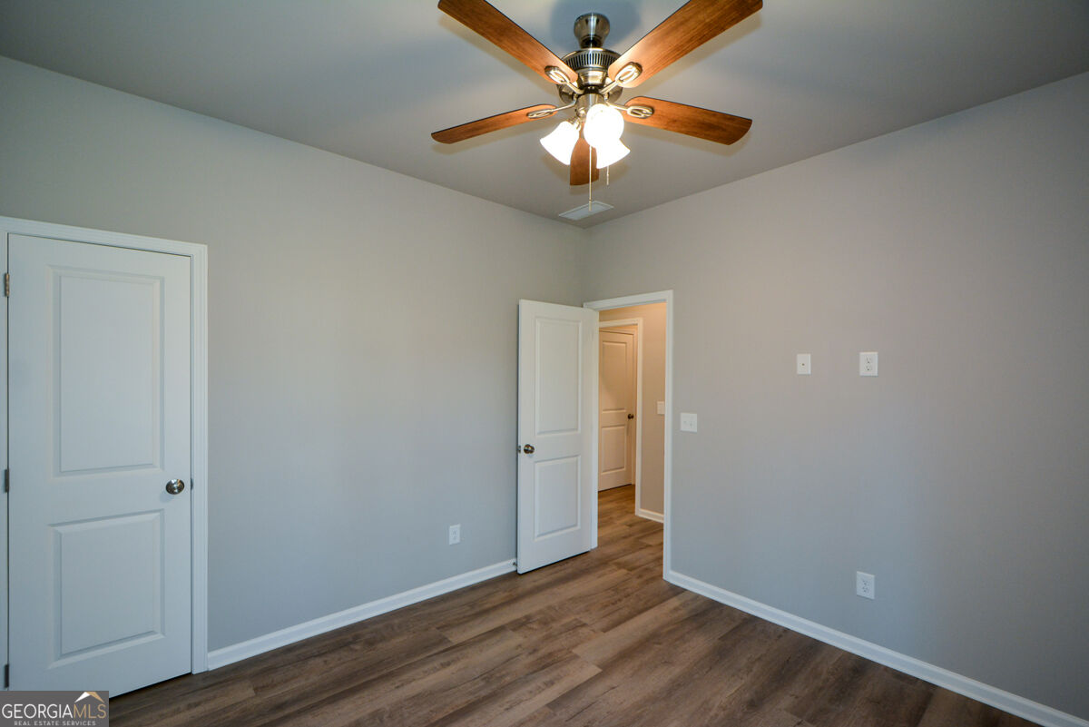 1816 Jessica Way Property Photo 33