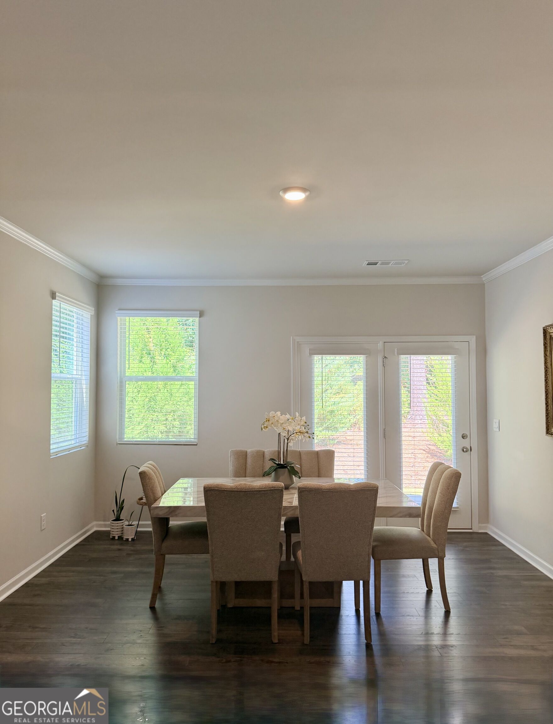 5112 Tulip Square Property Photo 12