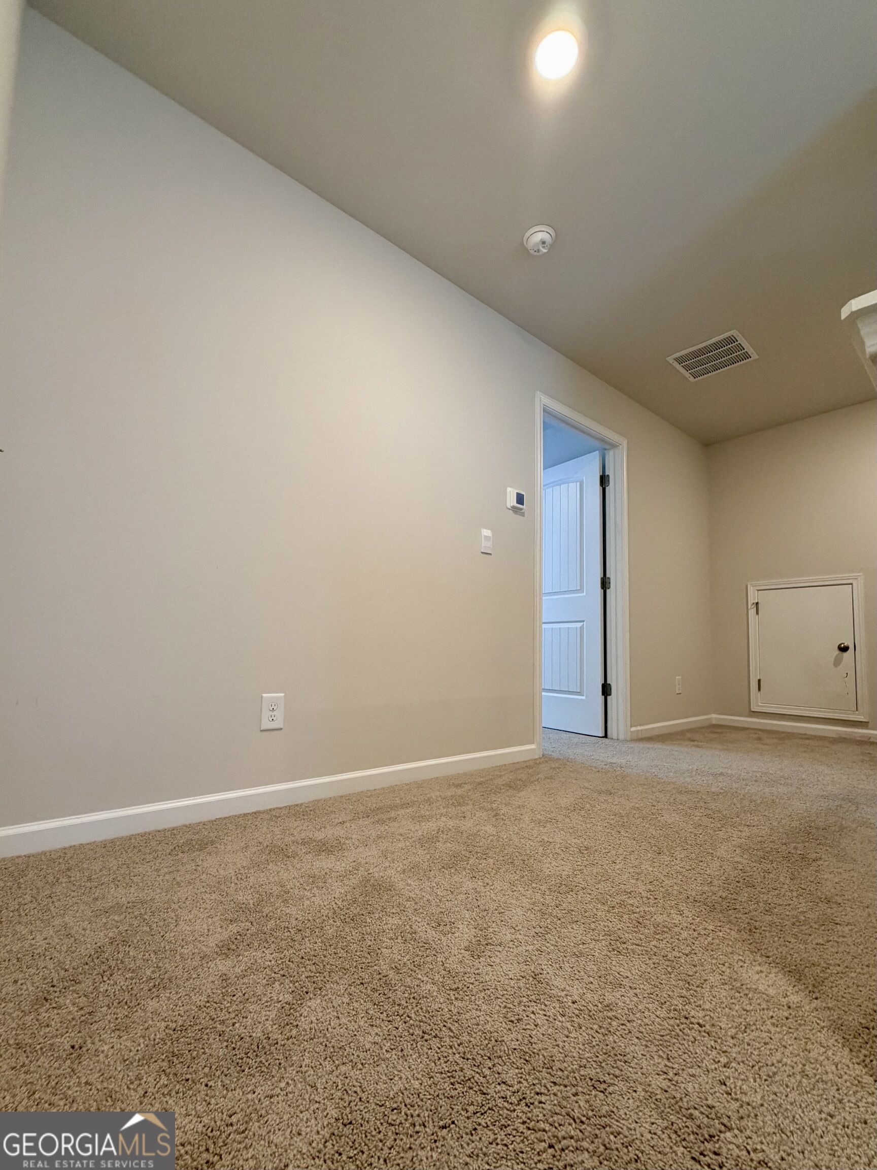 5112 Tulip Square Property Photo 20