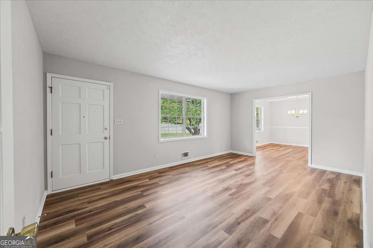 3915 Green Forest Lane Se Property Photo 7
