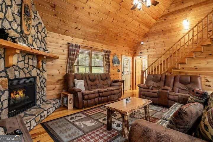 808 Villa Drive Property Photo 8