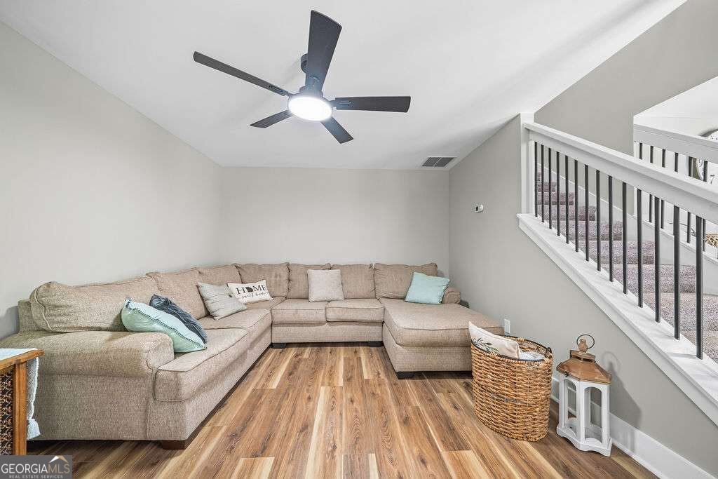 6488 Nebo Road Property Photo 13
