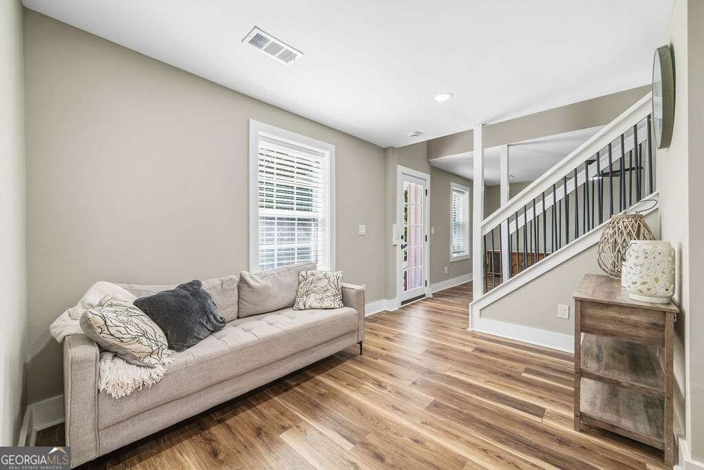 6488 Nebo Road Property Photo 16
