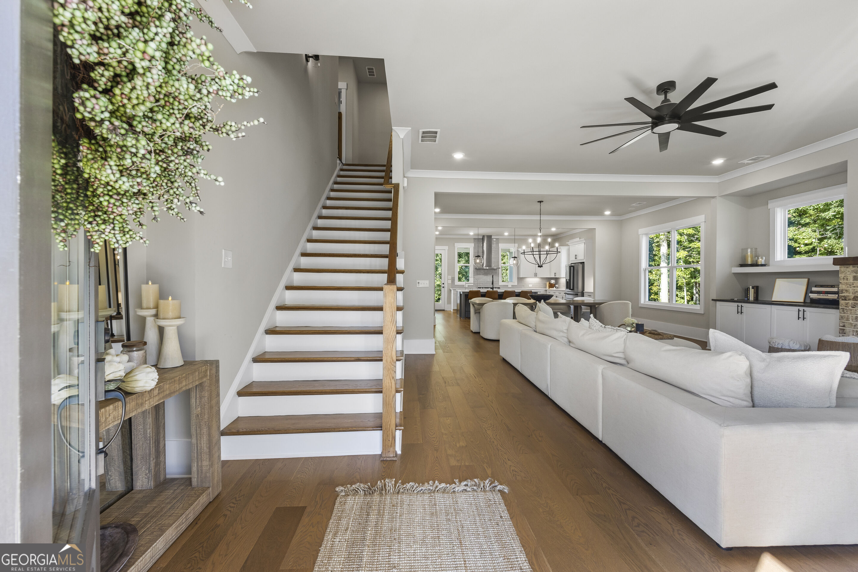 250 Ewing Way Property Photo 14