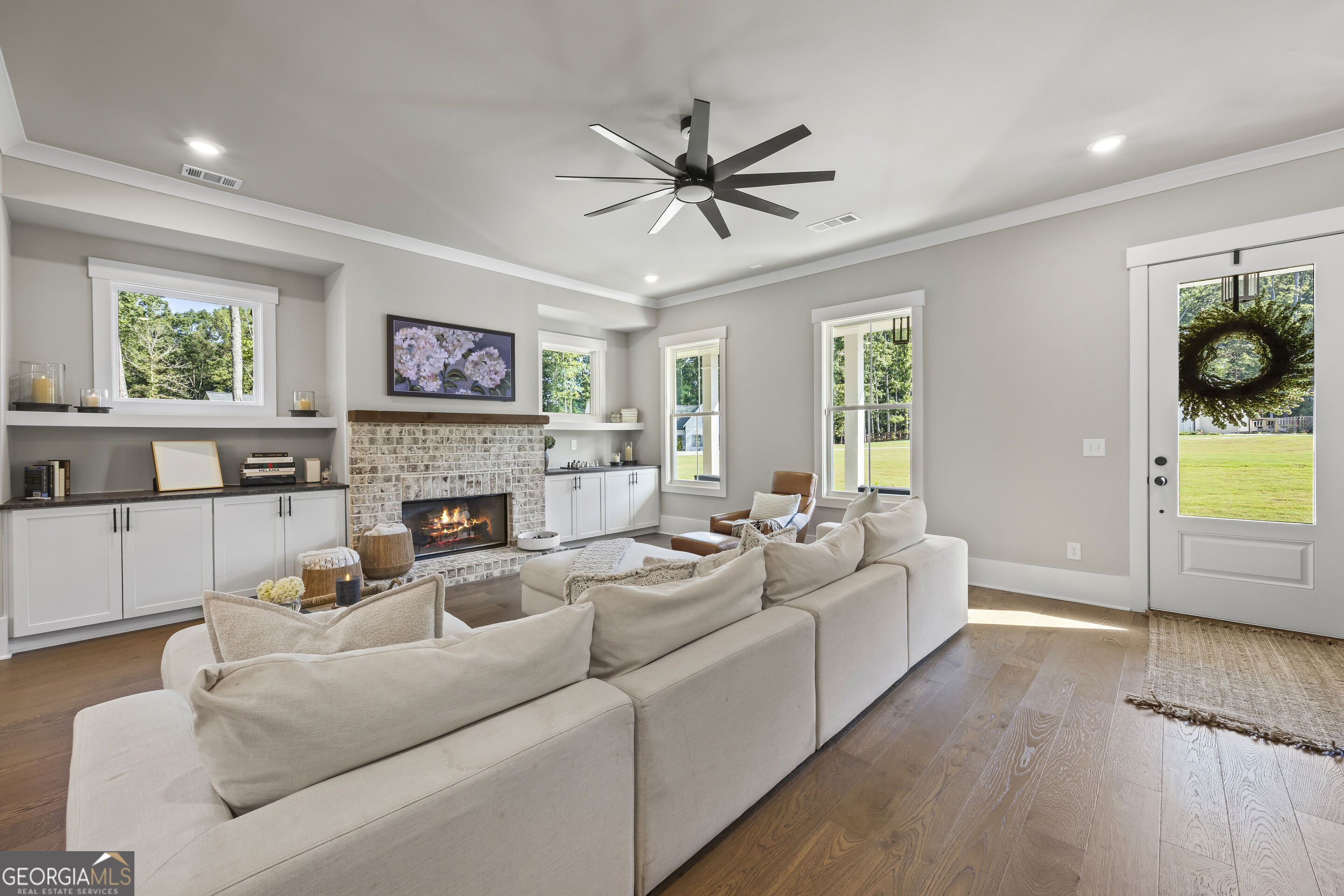 250 Ewing Way Property Photo 16