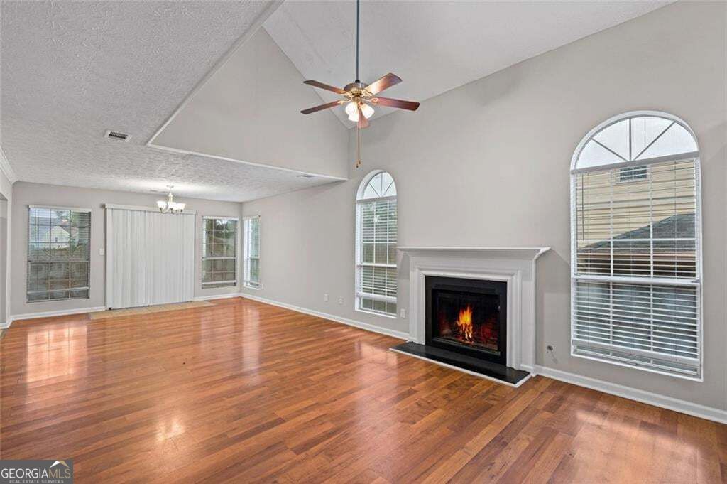 1180 Holly Circle Property Photo 6