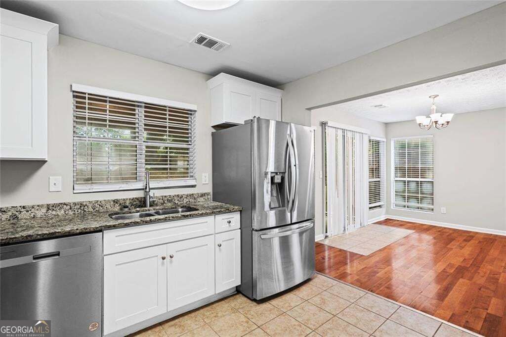 1180 Holly Circle Property Photo 15