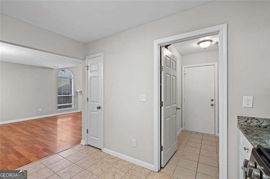 1180 Holly Circle Property Photo 17