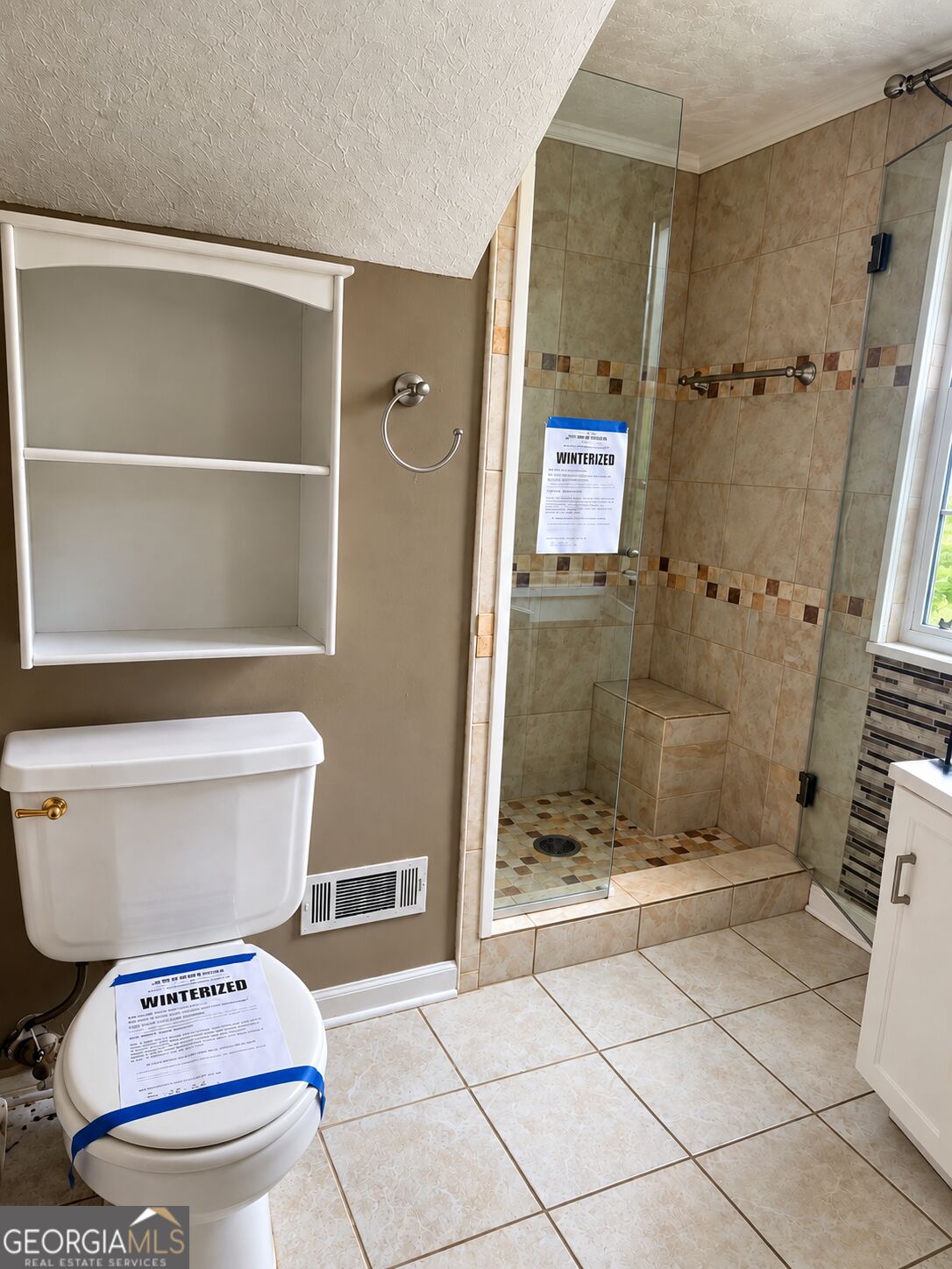 2802 Leawood Court Property Photo 8