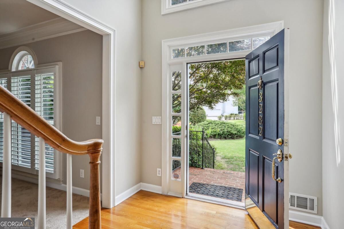3282 Belmont Glen Drive Se Property Photo 2