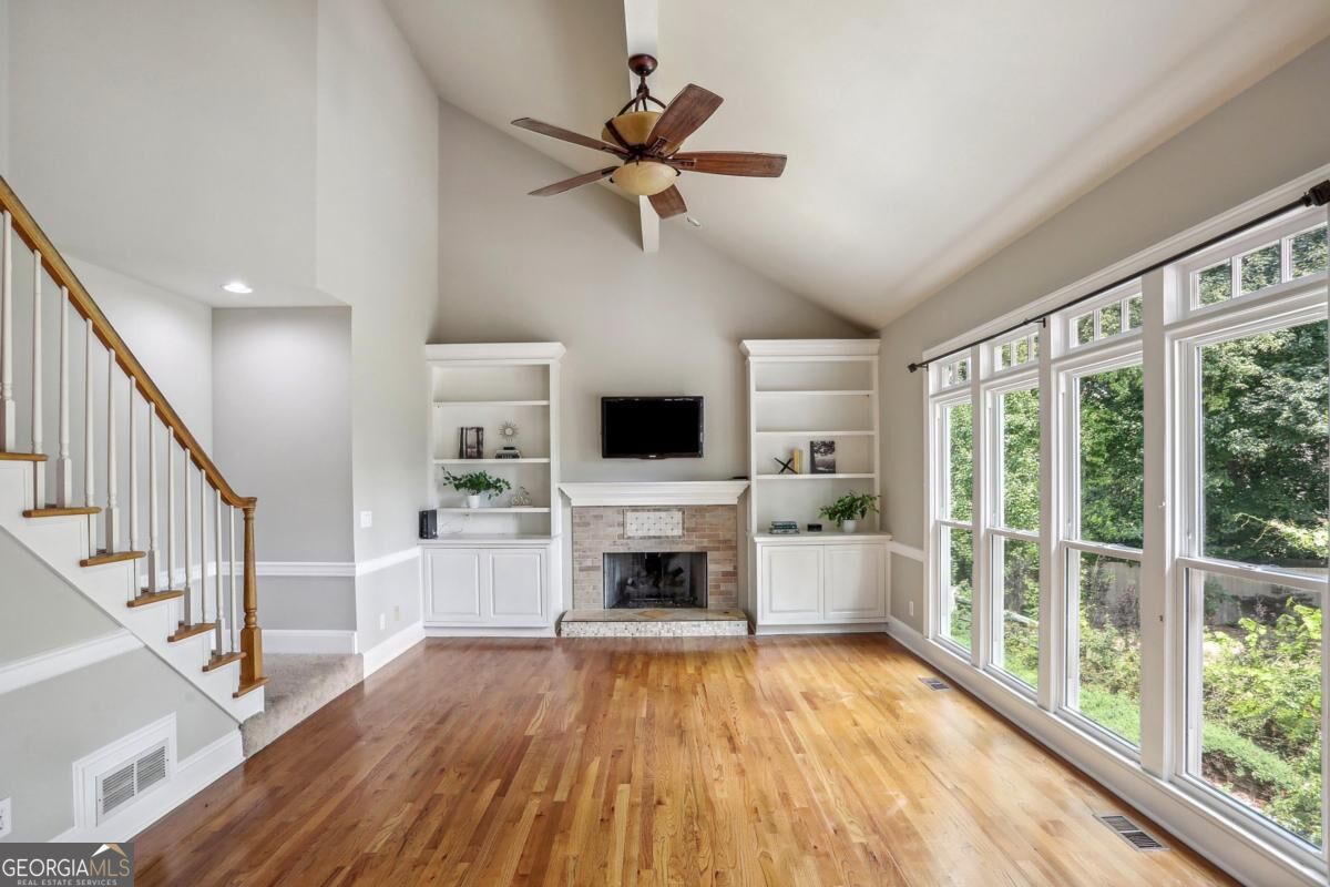 3282 Belmont Glen Drive Se Property Photo 12