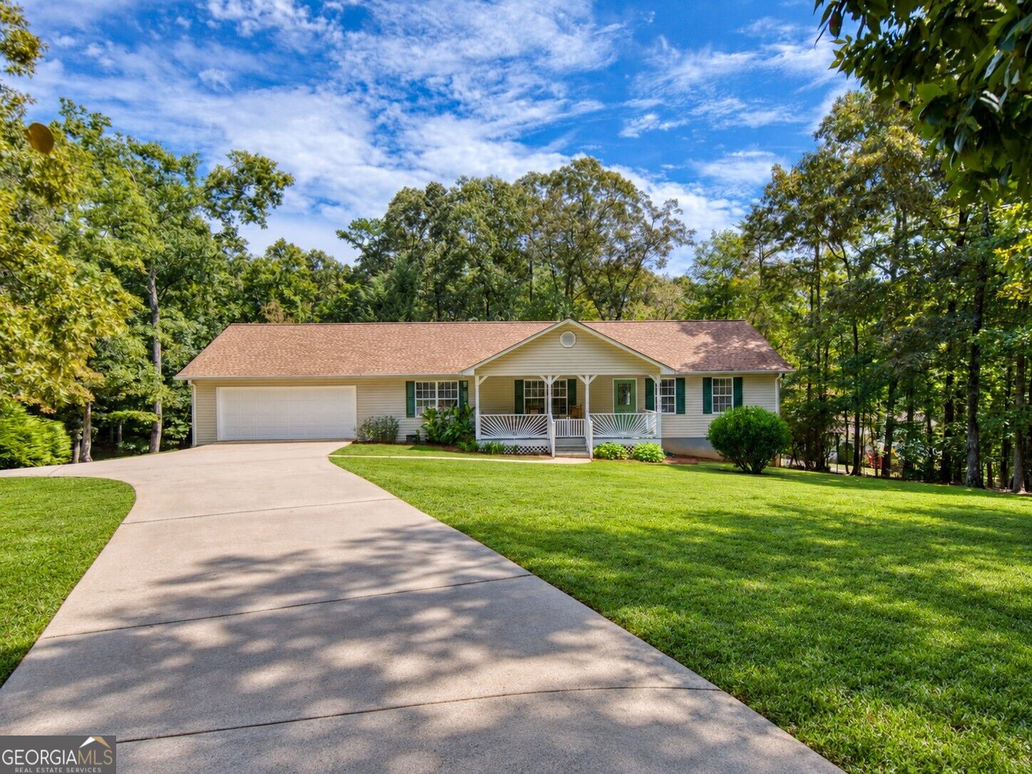 333 Long Branch Crossing Property Photo 1