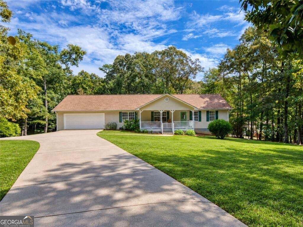 333 Long Branch Crossing Property Photo 1