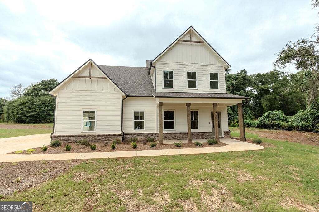 328 Races Road Property Photo 1