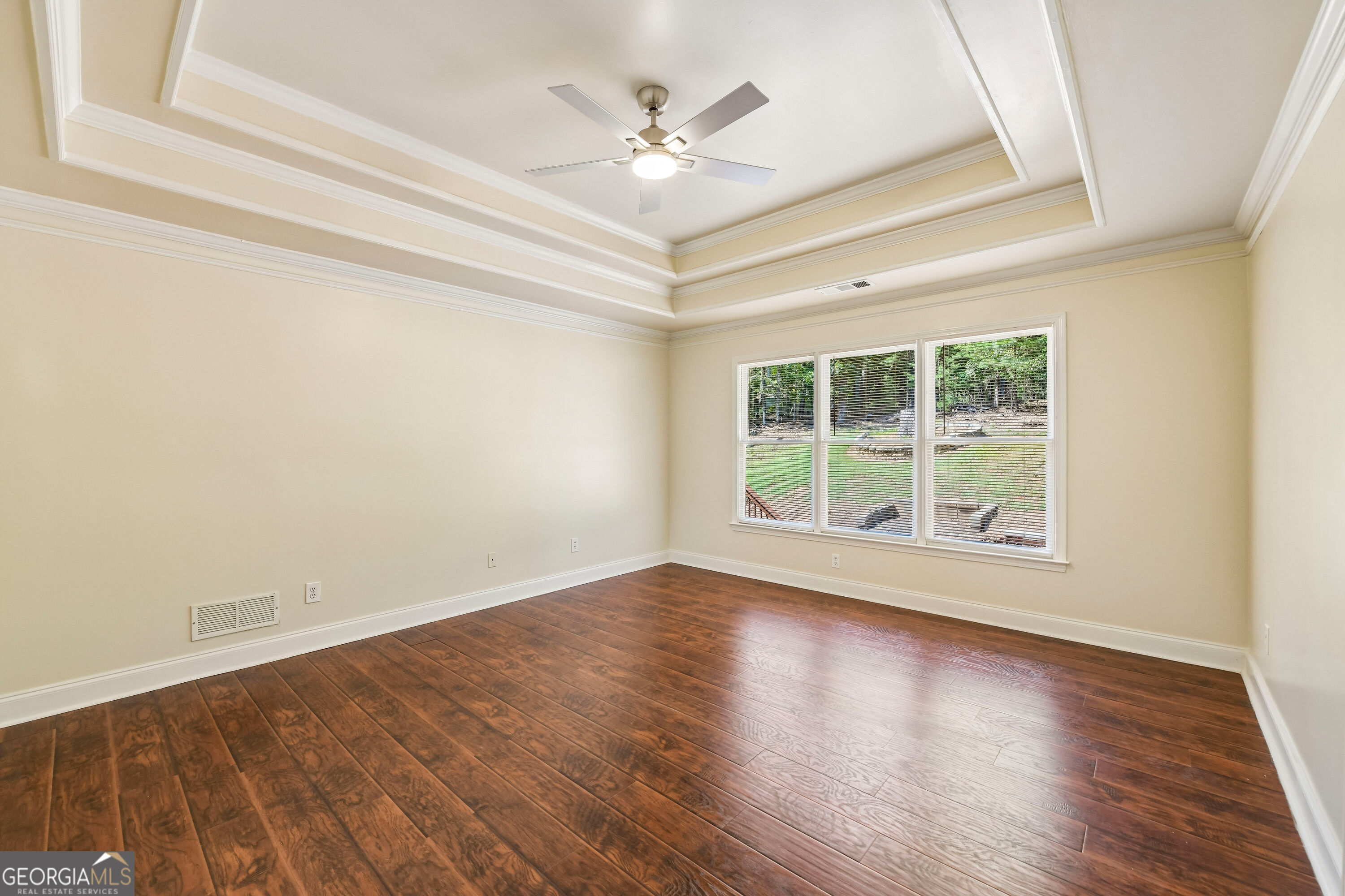 6608 Windbrook Way Property Photo 4
