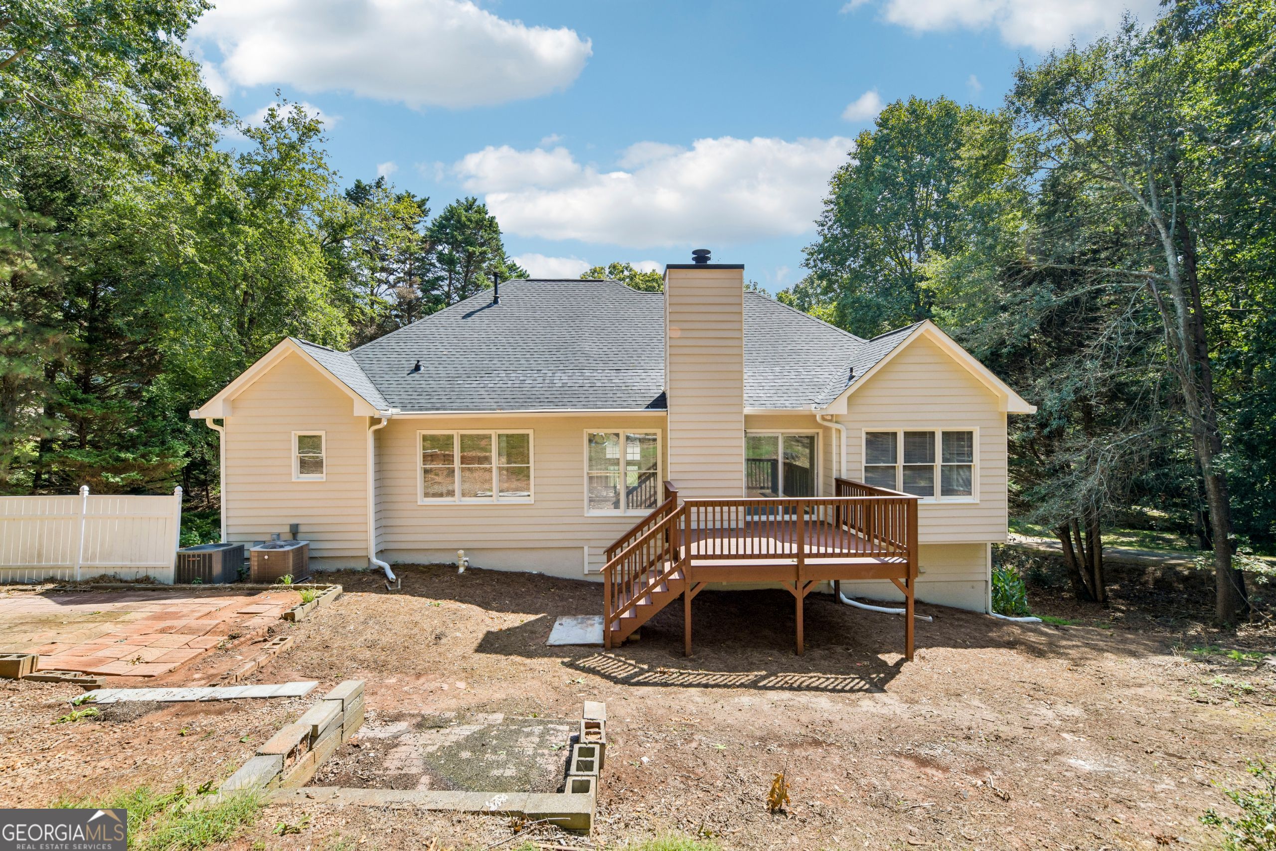 6608 Windbrook Way Property Photo 5