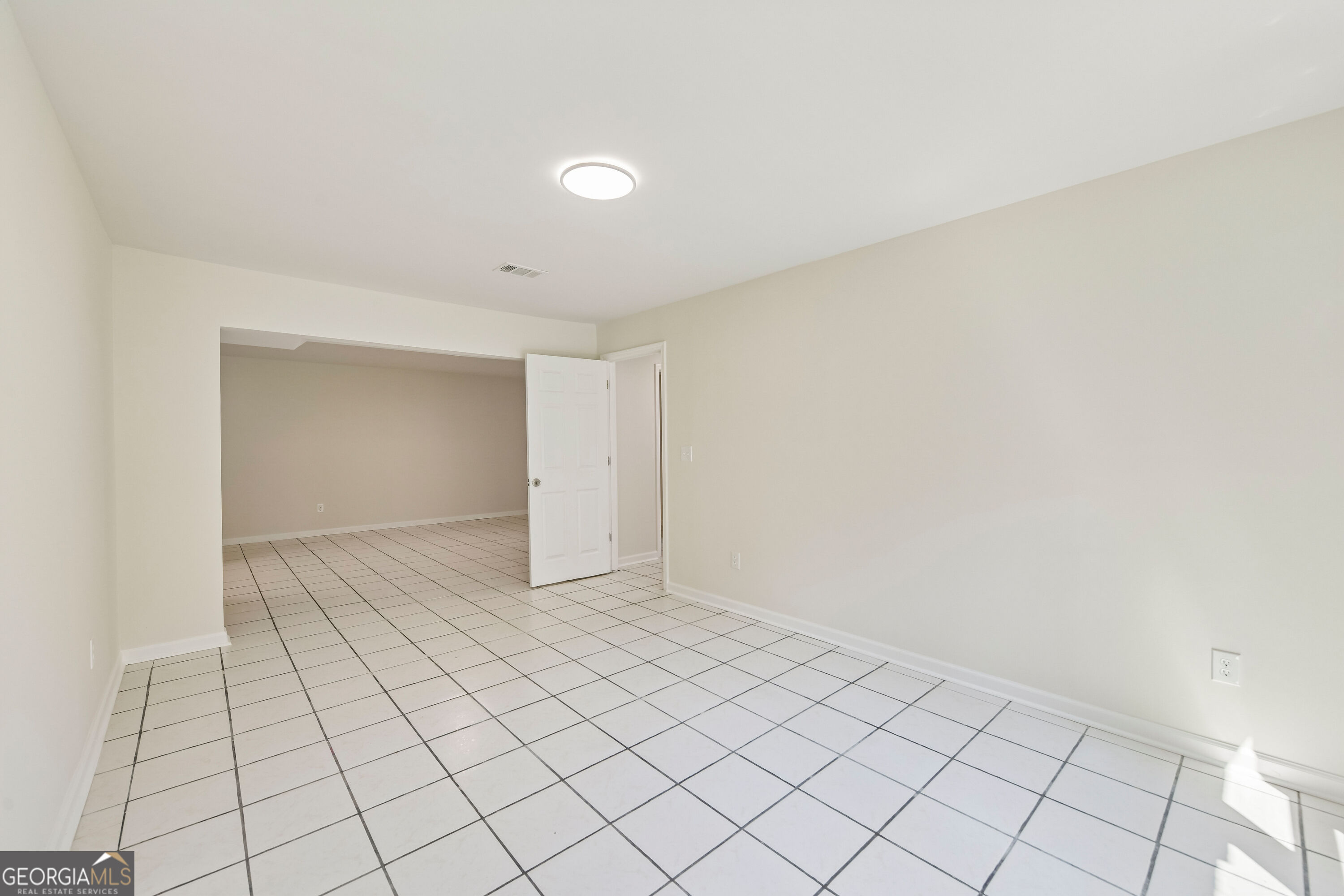 6608 Windbrook Way Property Photo 11