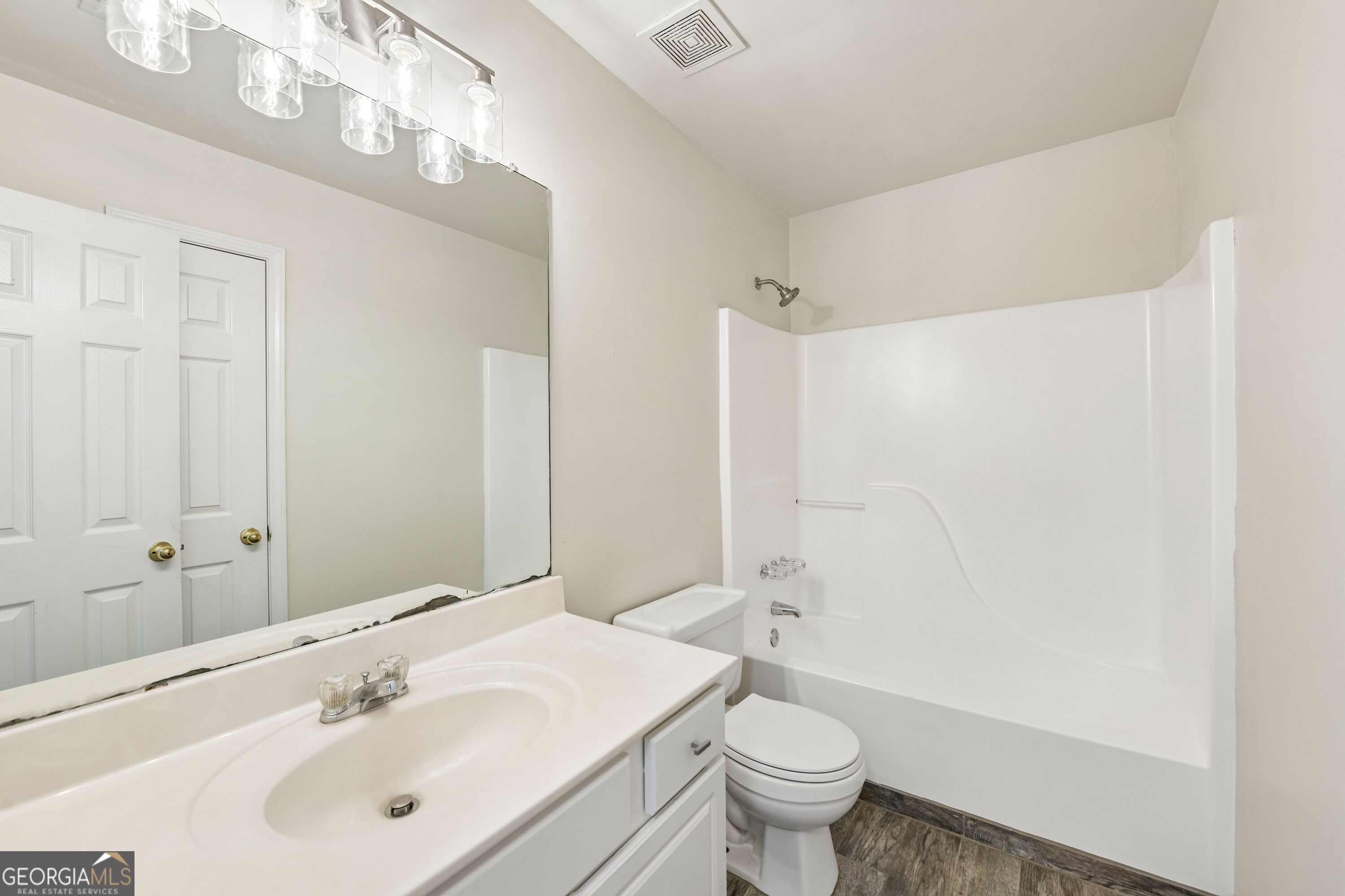 6608 Windbrook Way Property Photo 13