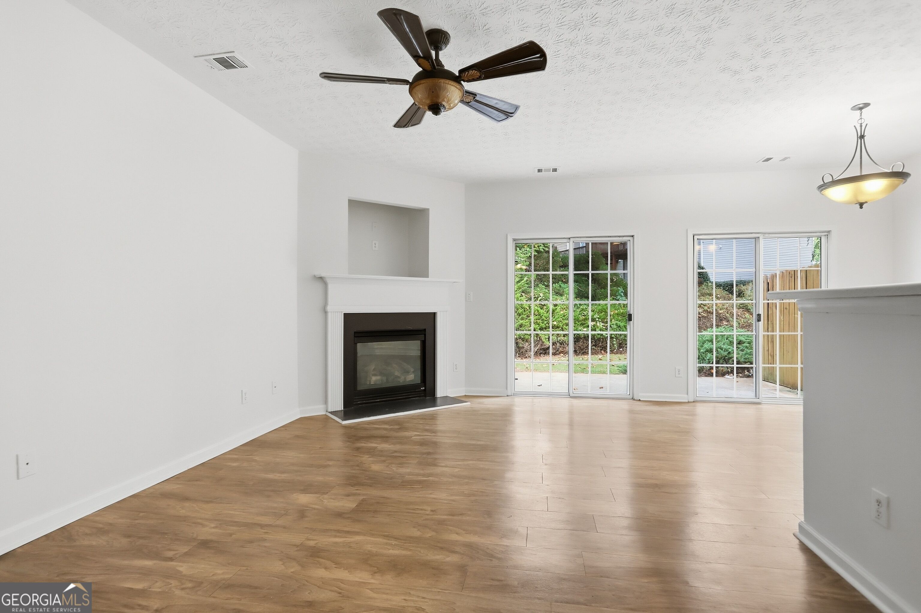 3622 Lantern Crest Cove Property Photo 5