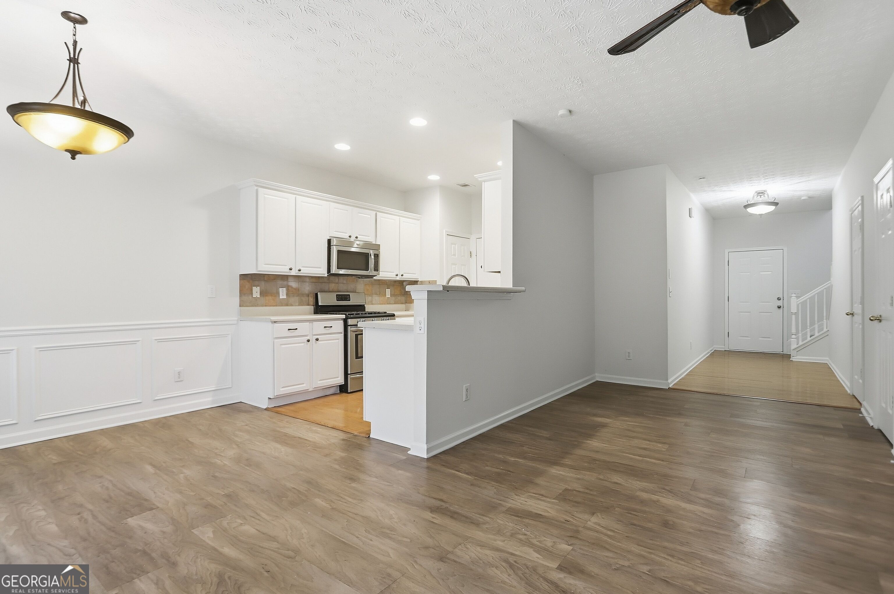 3622 Lantern Crest Cove Property Photo 6