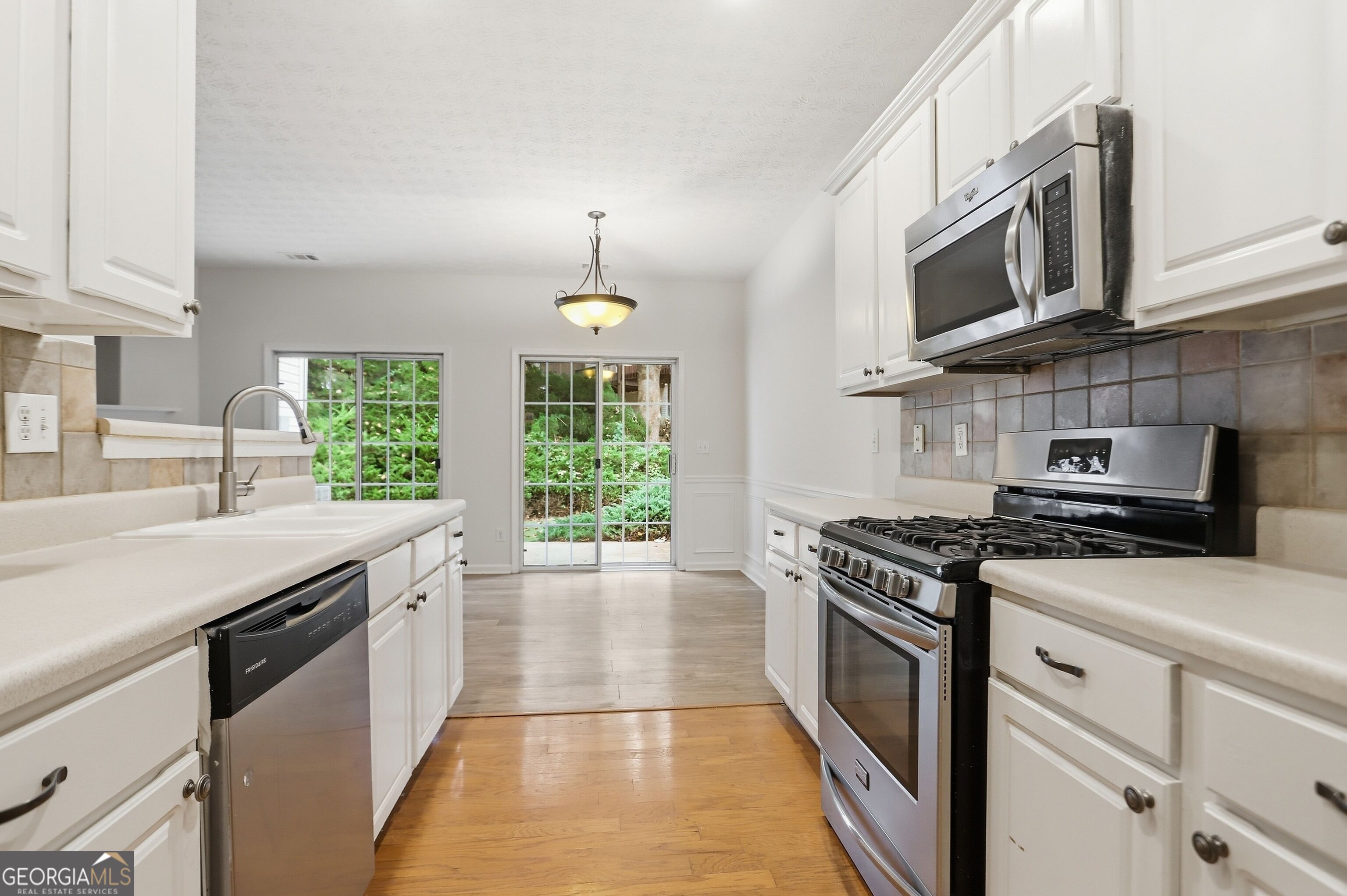 3622 Lantern Crest Cove Property Photo 8