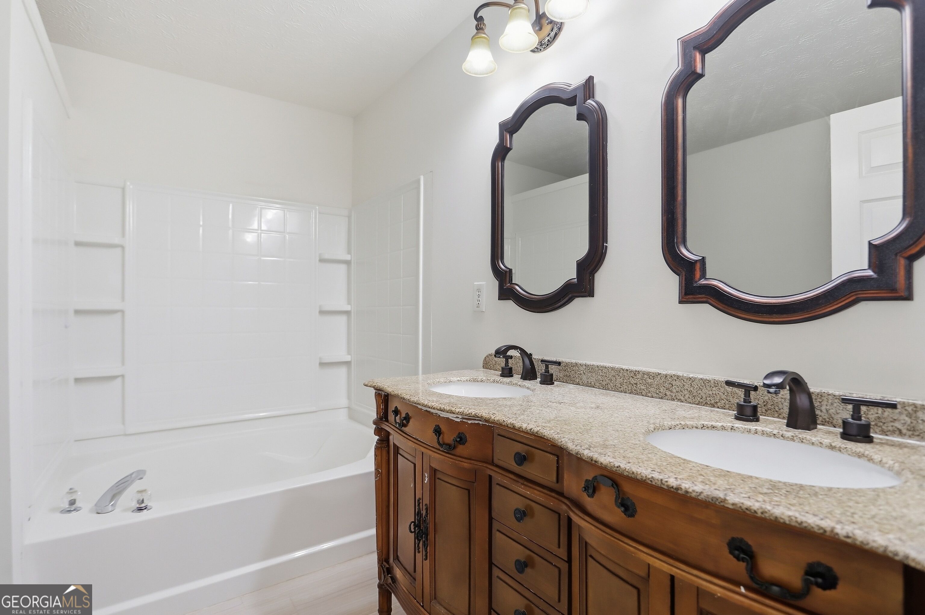 3622 Lantern Crest Cove Property Photo 19