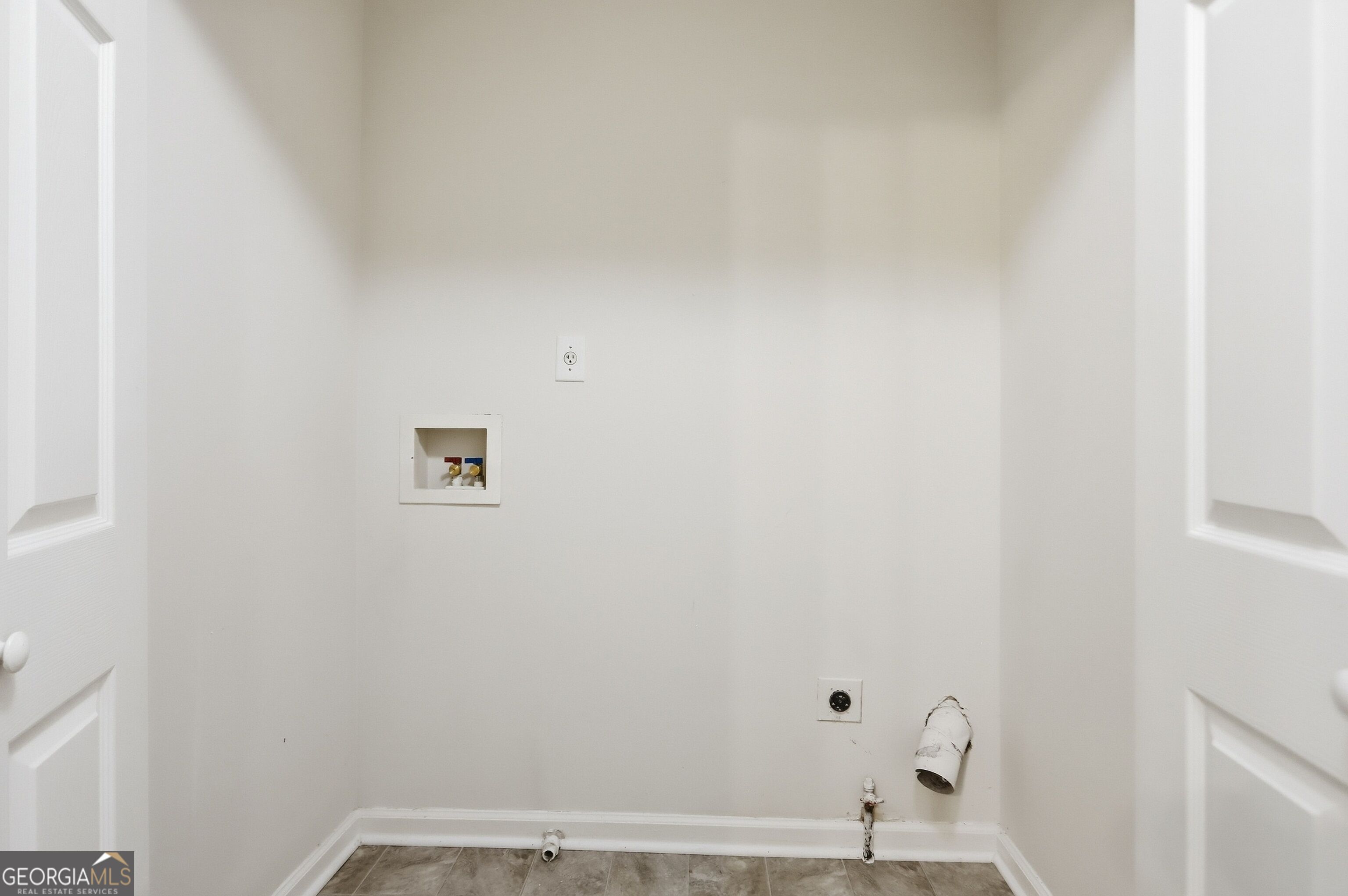 3622 Lantern Crest Cove Property Photo 22