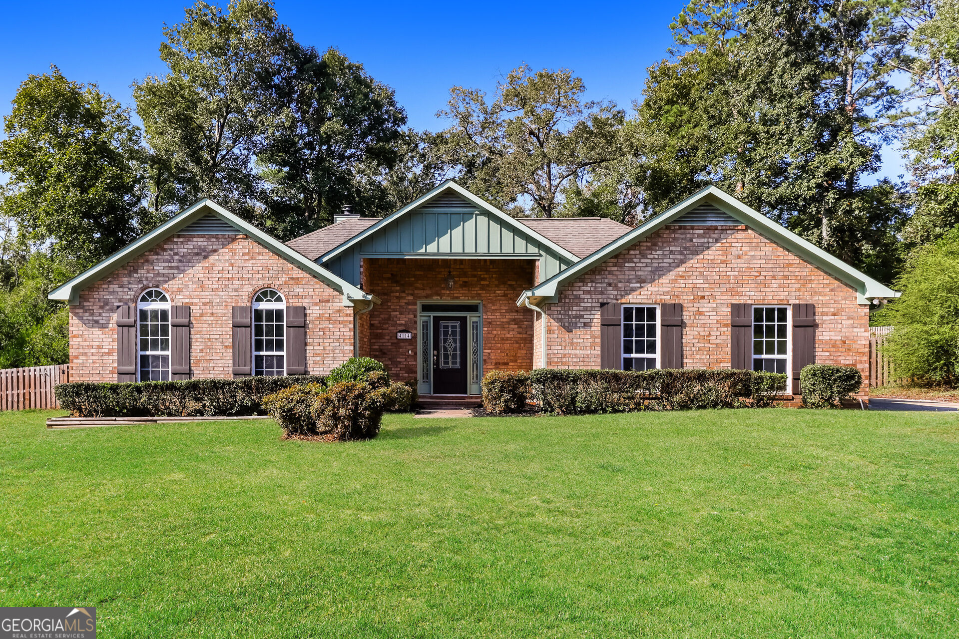 4114 Big Oak Drive Property Photo 1