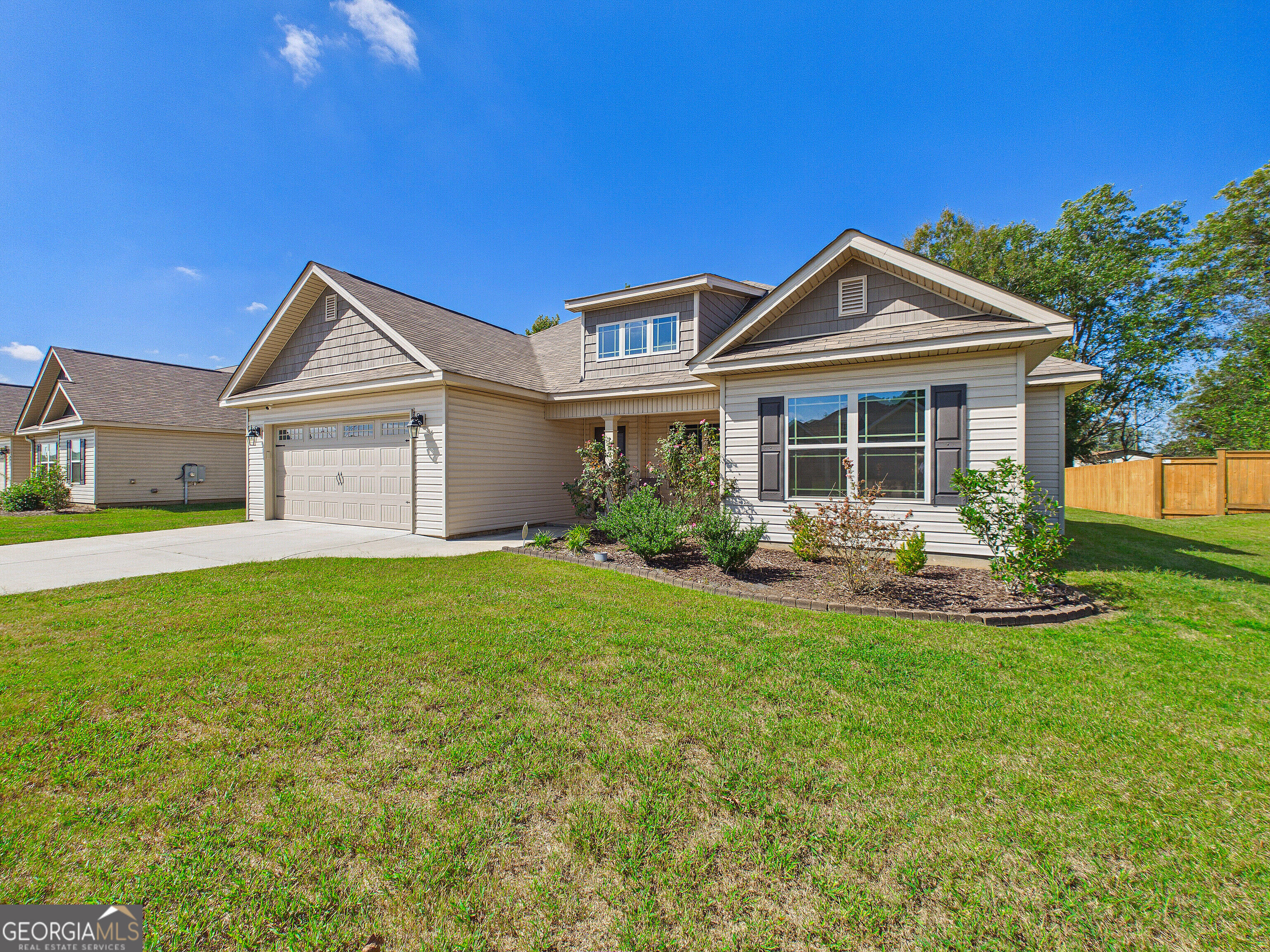 102 Sadie Heights Boulevard Property Photo 4
