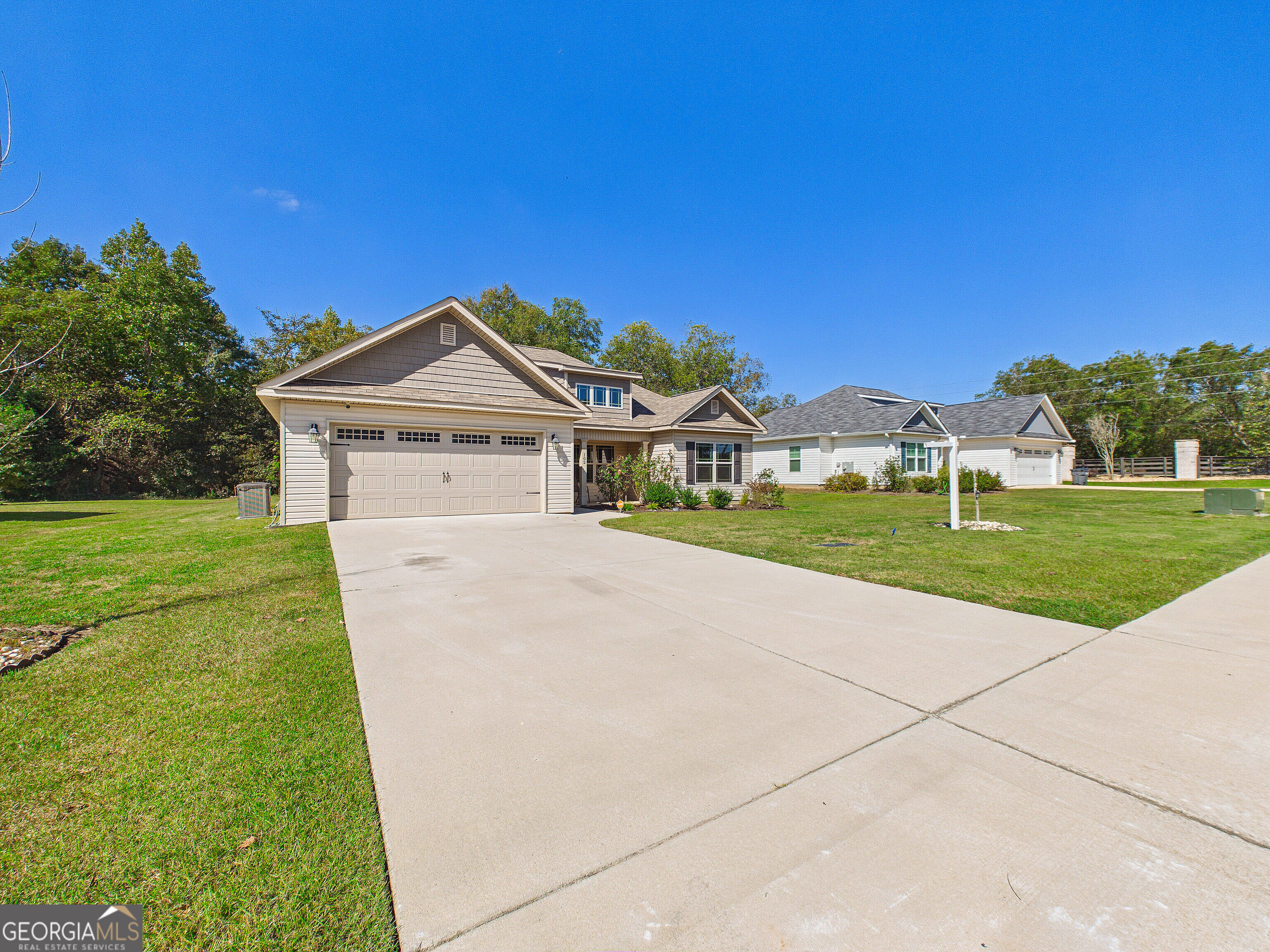 102 Sadie Heights Boulevard Property Photo 6