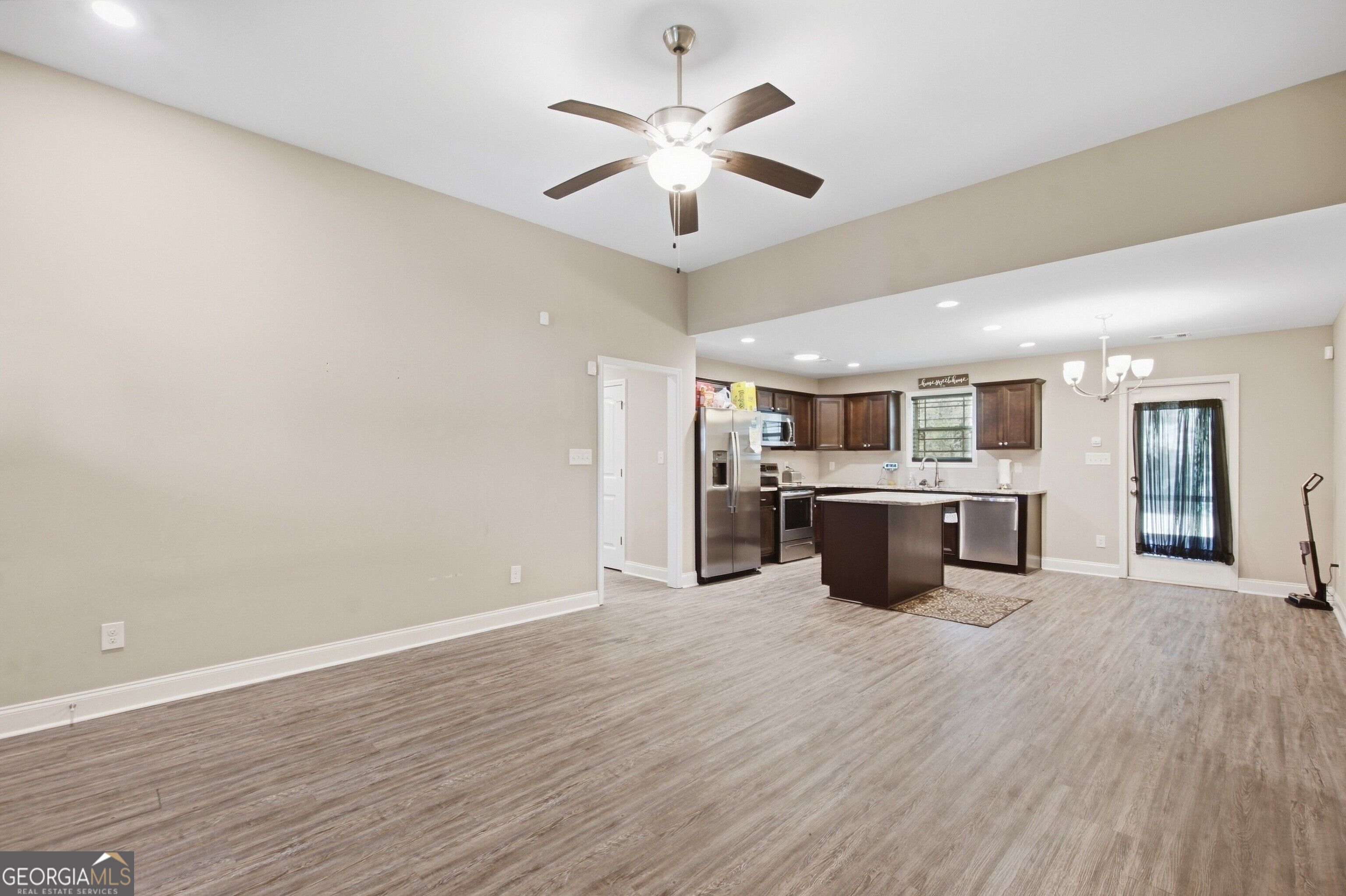 102 Sadie Heights Boulevard Property Photo 28
