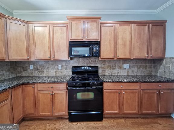 230 Kubol Drive Property Photo 12