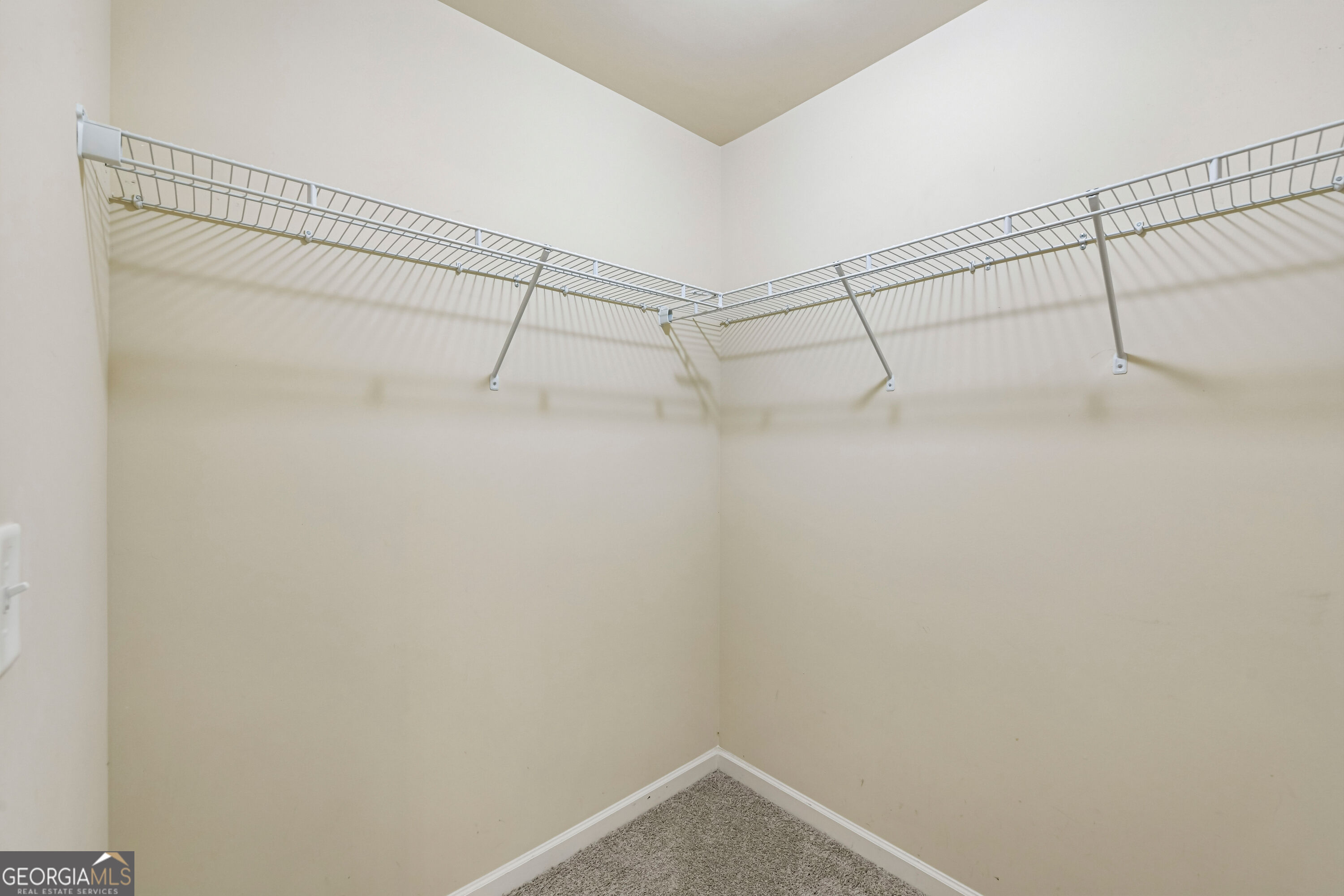 2432 Sunflower Drive Property Photo 43