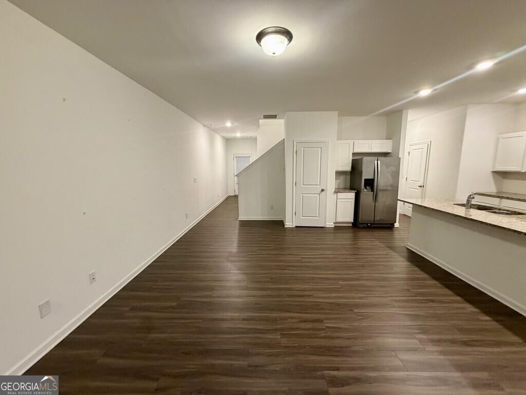 1408 Ben Park Way Property Photo 5