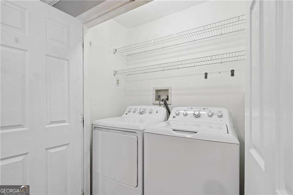 1055 Lee Circle Ne Property Photo 18