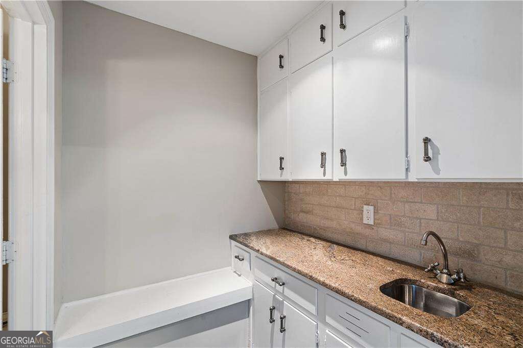 1055 Lee Circle Ne Property Photo 22